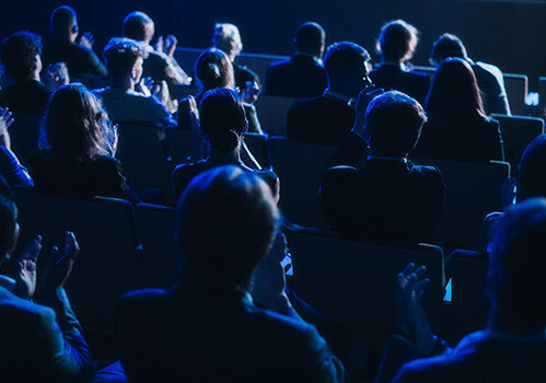 TNOW crowd_499x350